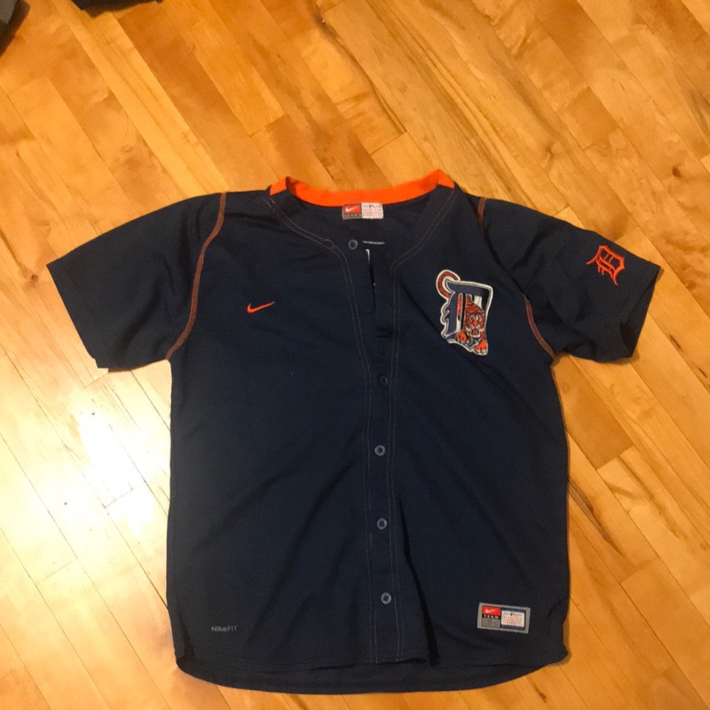Detroit Tigers kids jersey.